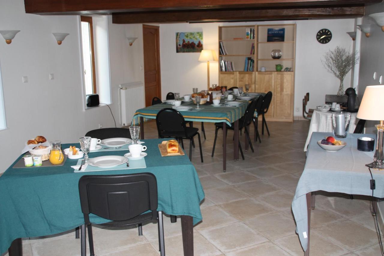 La Ferme De La Place Bouvines Экстерьер фото