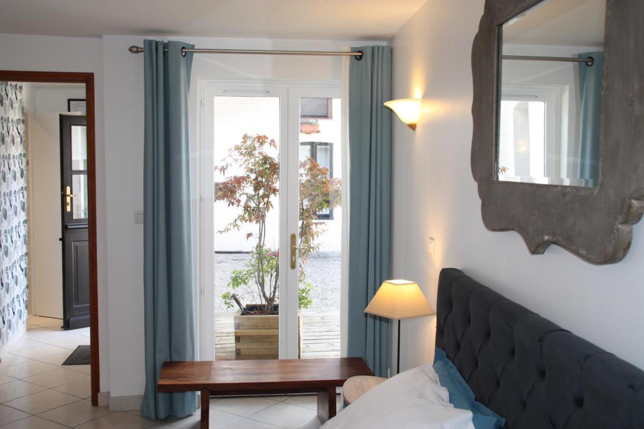 La Ferme De La Place Bouvines Экстерьер фото