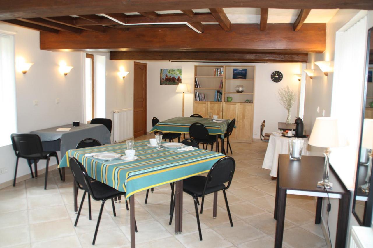 La Ferme De La Place Bouvines Экстерьер фото